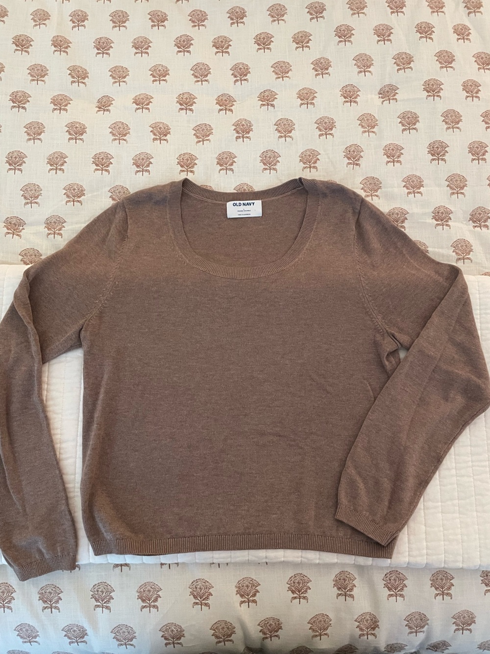 Old Navy Women's Brown Crewneck Sweater